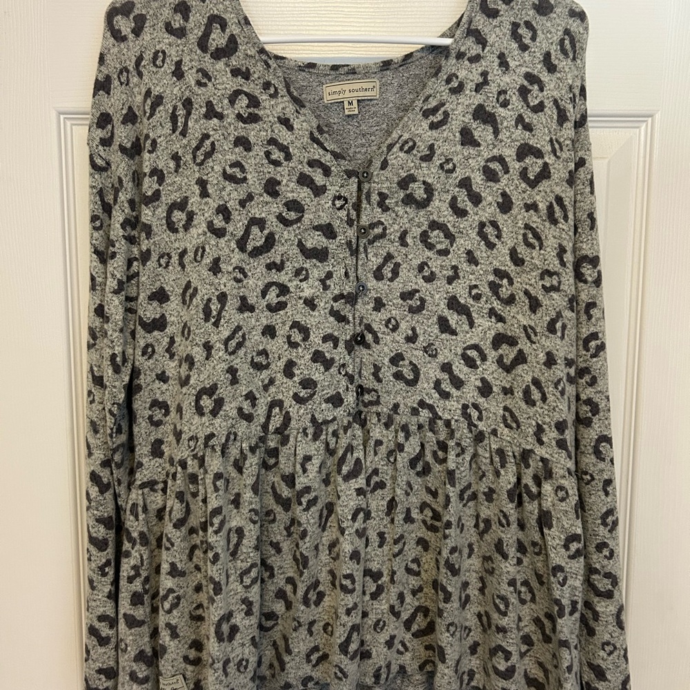 Simply Southern Gray Leopard Print Sweater